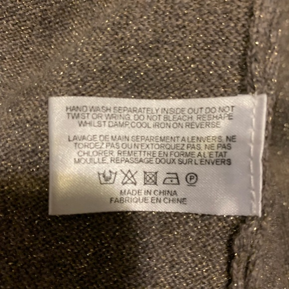 Cardigan wrap - Picture 3 of 11